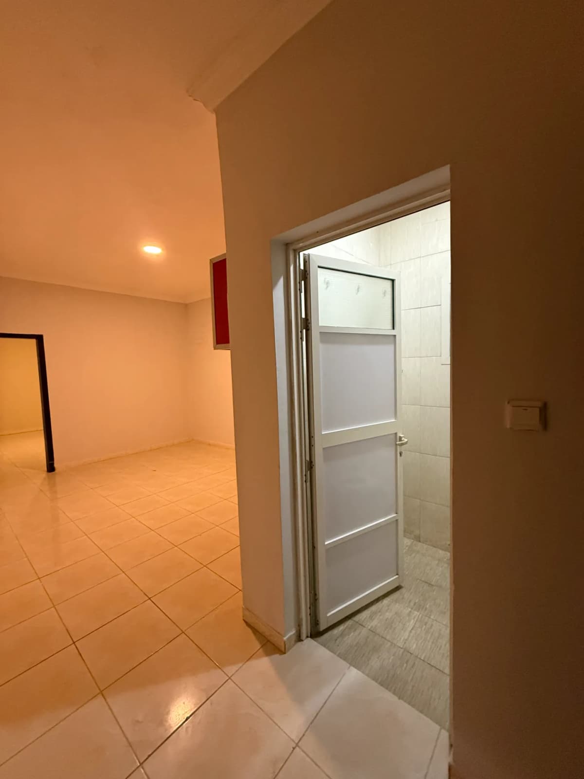 Spacious 1BR Rooftop Apartment – Janubiyah, Al Khobar | 12,000 SAR | Property ID 45