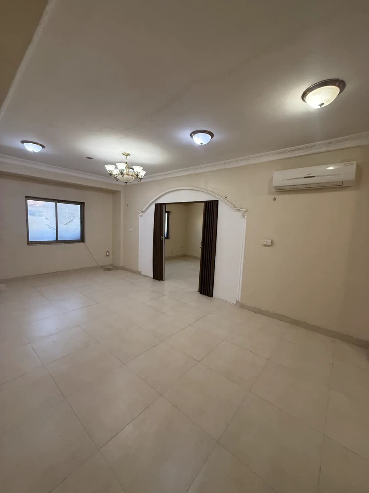 Spacious 3BR Apartment β Aqrabiyah, Al Khobar | 37,000 SAR | Property ID 70