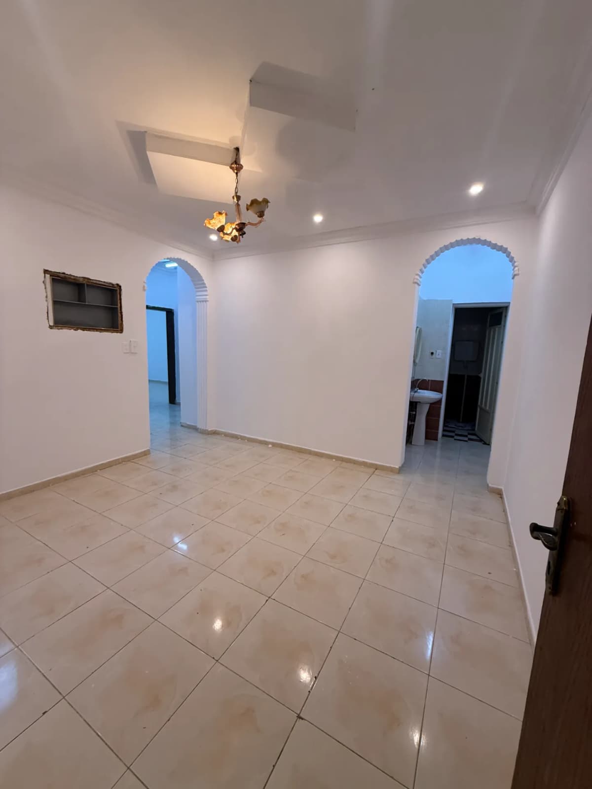 Affordable 2BR Rooftop Apartment – Thuqbah, Al Khobar | 13,600 SAR/Year | Property ID 101