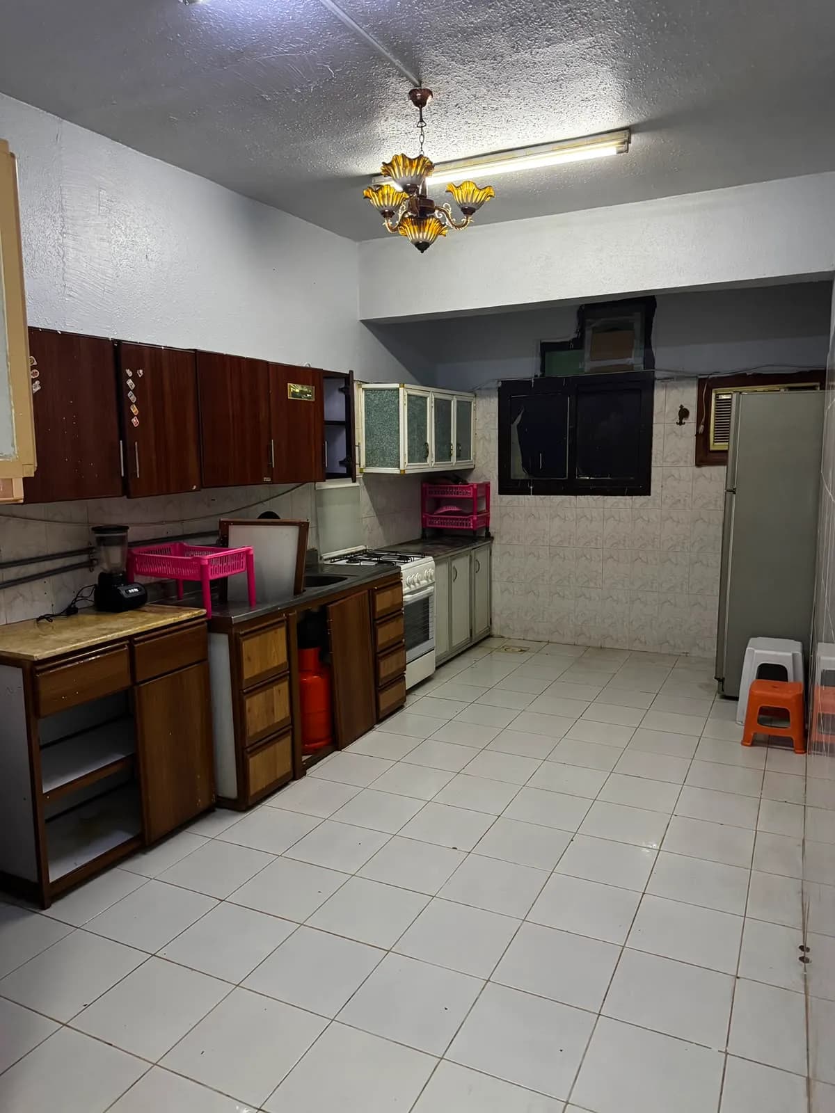 Semi-Furnished 1BR Apartment – Al Thuqbah, Al Khobar | 13,200 SAR/Year | Property ID 125