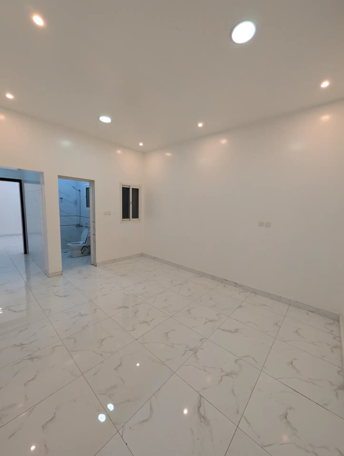 π‘ Spacious 2BR Apartment | Family Building | Elevator | Third Floor | Internal | Al Khobar Al Janubiyah | 23,600 SAR/Year | Property ID 135