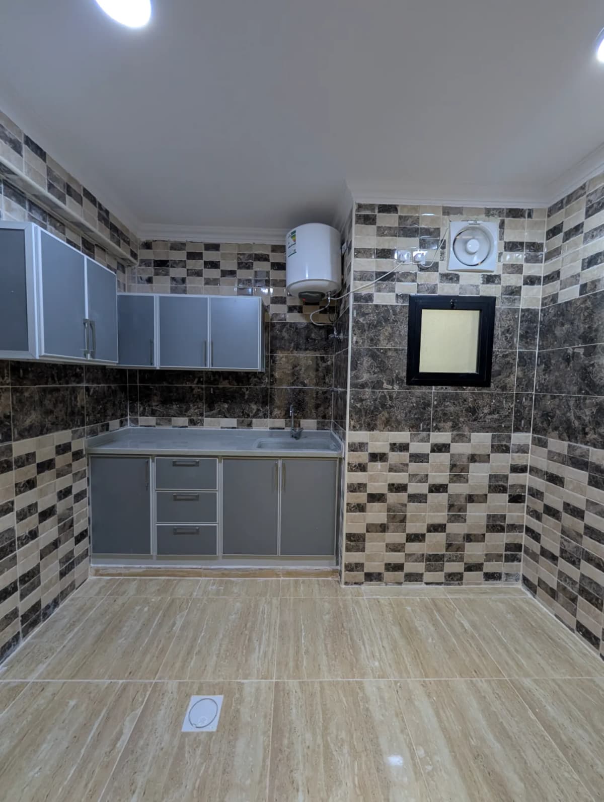 π‘ Property ID: 151 | 2BR Apartment | Family Building | Elevator Available | First Floor | Internal | Al-Thuqbah β Al Khobar | Monthly Rent: 2,050 SAR