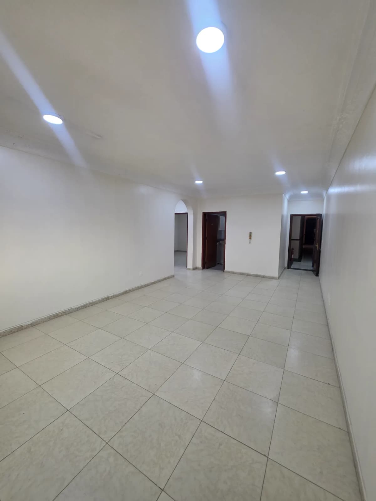 🏡 Spacious 2-Bedroom Apartment | Family Building | Elevator | Third Floor | Al Khobar | SAR 1,633/Monthly