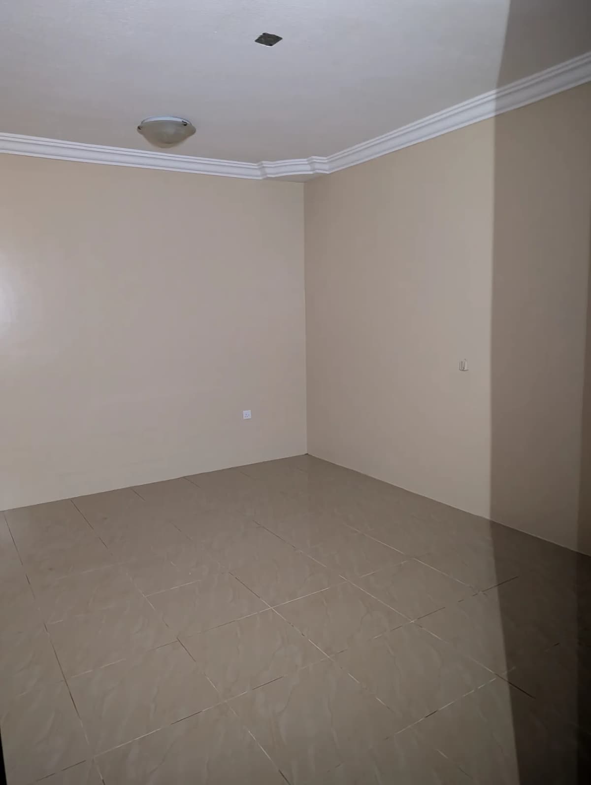 🏡 2-Bedroom Apartment | Family Building | Elevator Available | First Floor | Al Khobar